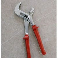 Beginner Hand Tool Kit 8 Locking Pliers