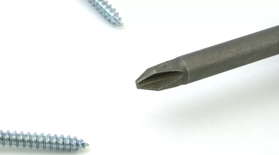 Philips Head Screwdriver & Screws