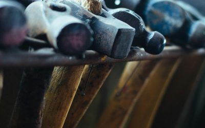 Hammer Basics: How to Choose and Use a Hammer Safely